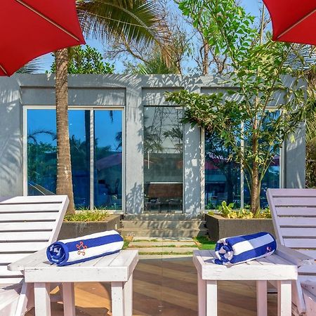 Saffronstays Palm Paradise, Kalyan Khadavli - Swimming Pool With Water Slides, Gazebo And Indoor Games Padghe Eksteriør bilde