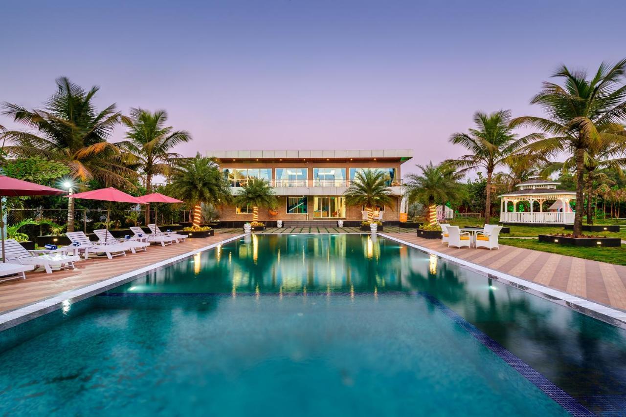 Saffronstays Palm Paradise, Kalyan Khadavli - Swimming Pool With Water Slides, Gazebo And Indoor Games Padghe Eksteriør bilde